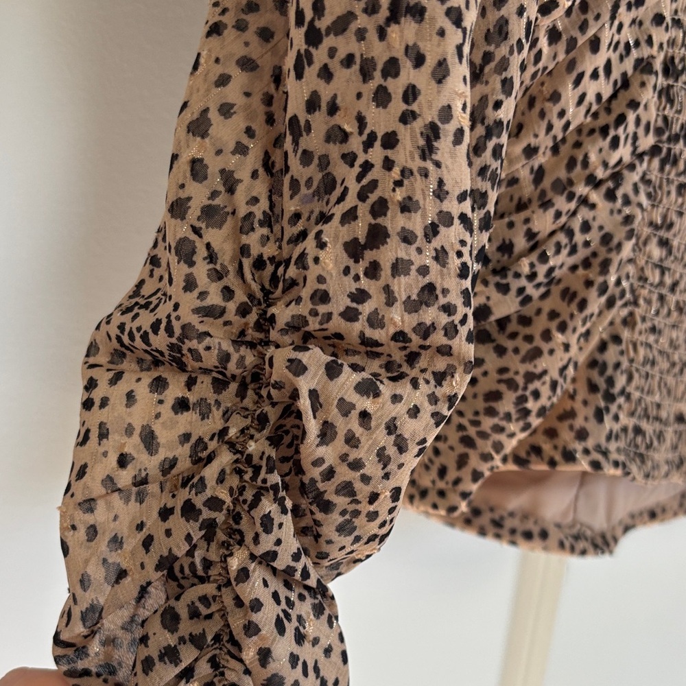 Astr Leopard Print Ruched Blouse - Picture 6 of 6